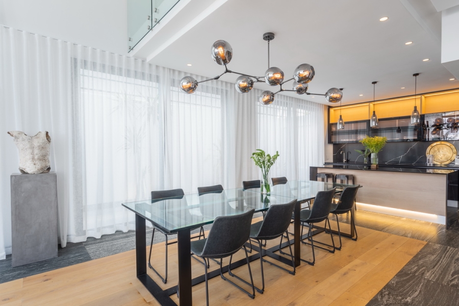 6 Bedroom Property for Sale in Bantry Bay Western Cape